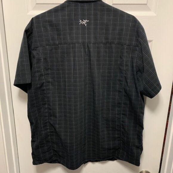 ARCTERYX MENS  SHORT SLEEVE  DRESS SHIRT - Picture 2 of 5